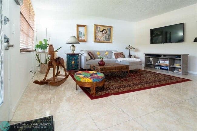 Foto del edificio - 13250 SW 7th Ct