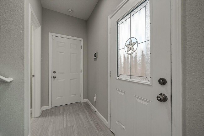 Foto del edificio - 4741 Bricker St