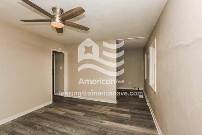 Foto del edificio - 2967 Woodside Dr