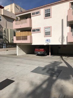 Primary Photo - 15033 Dickens St