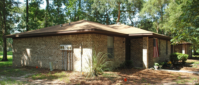 Foto del edificio - Hammock Oaks Apartments