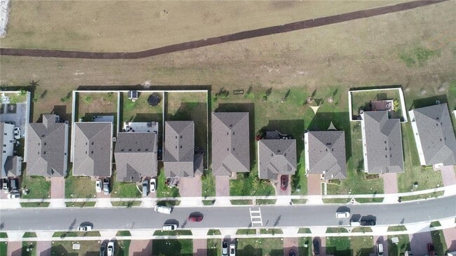 Building Photo - 1608 Sky Lks Dr