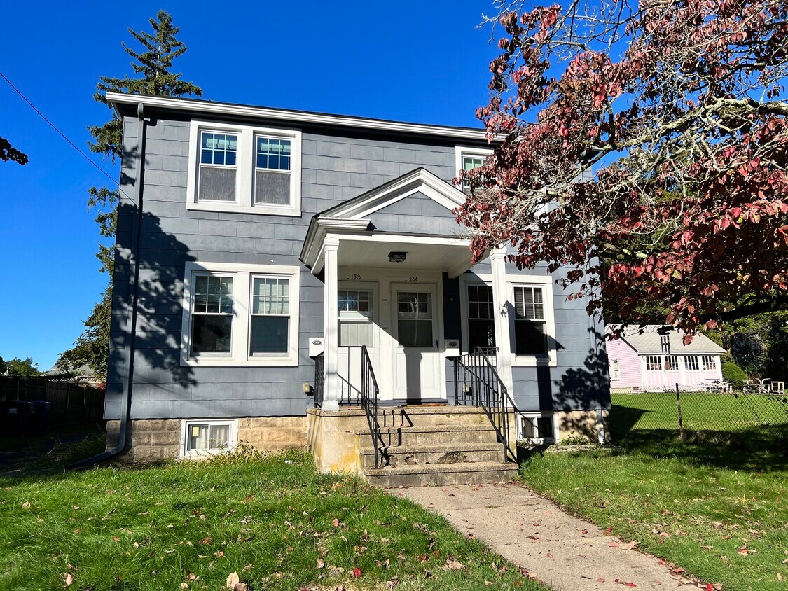 Primary Photo - 136 Beaumont St