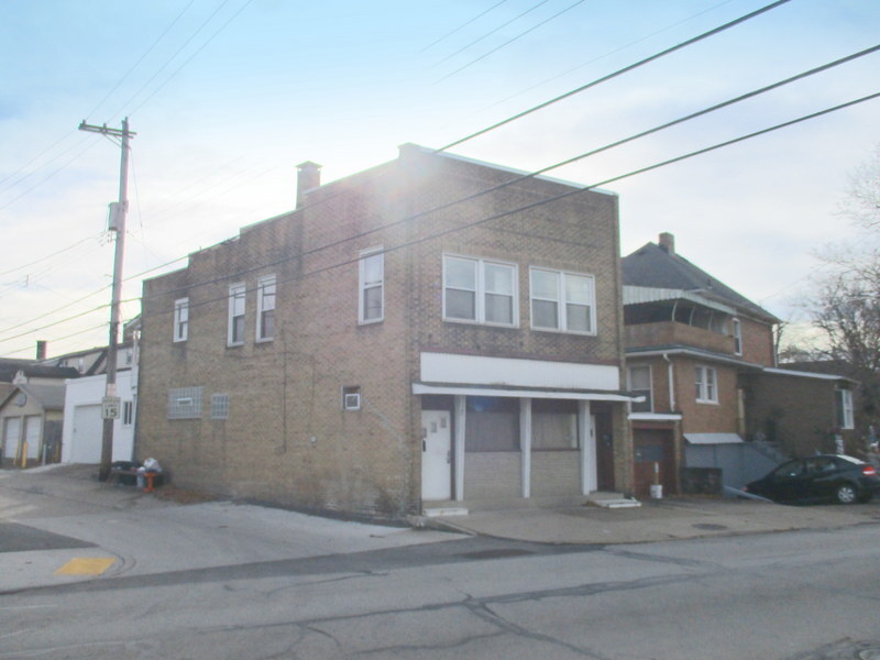 Primary Photo - 286 8th St