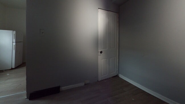 Building Photo - 4727 Penn St