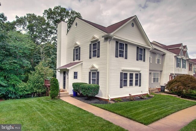 Building Photo - 200 Sulgrave Ct