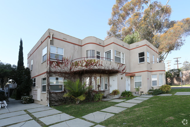 Building Photo - Bundy Apartments