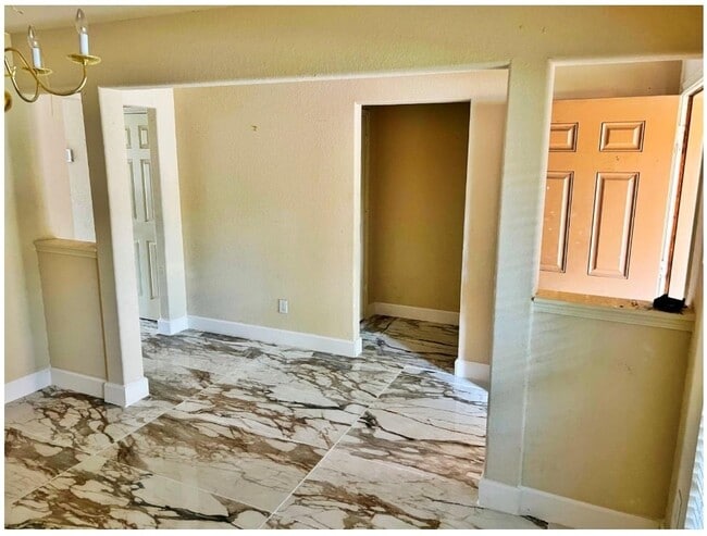 Building Photo - 10314 Moonset Ln