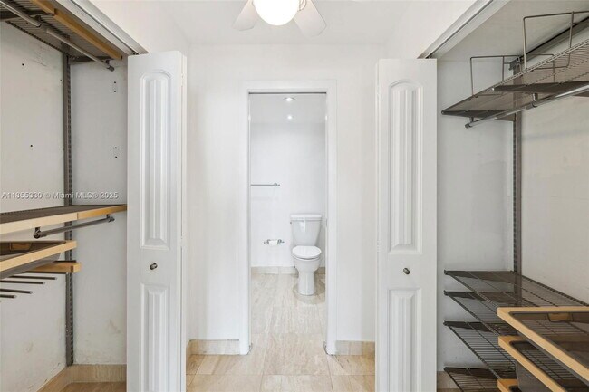 Foto del edificio - 200 SE 15th Rd