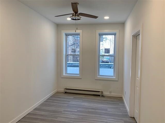 Building Photo - 215 Mallory Ave