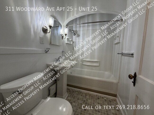 Foto del edificio - 311 Woodward Ave