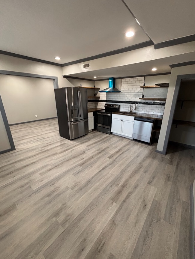 Building Photo - 4031 Wesson St