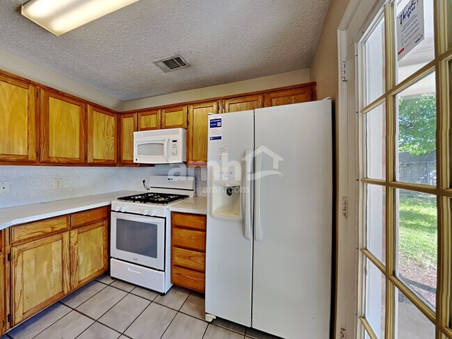 Foto del edificio - 3167 Lido Way