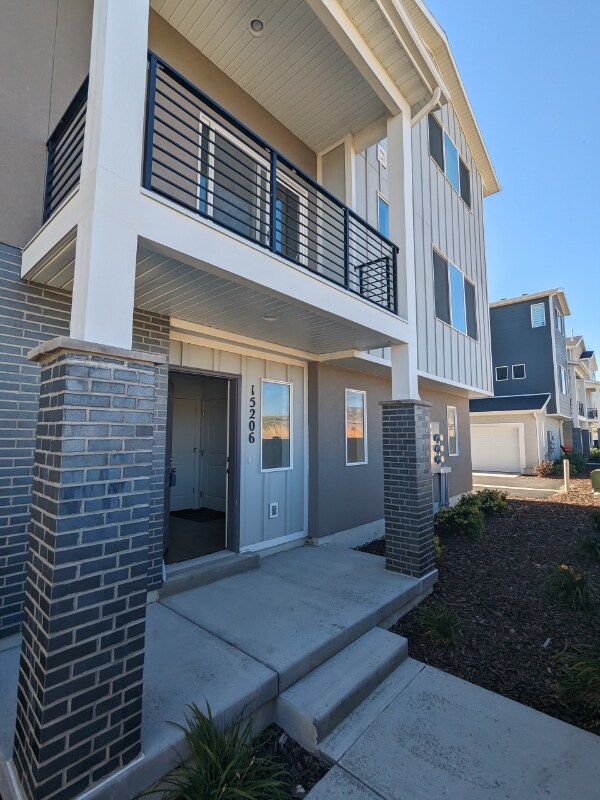15206 S Wild Horse Wy, Bluffdale, UT 84065 Townhome Rentals in