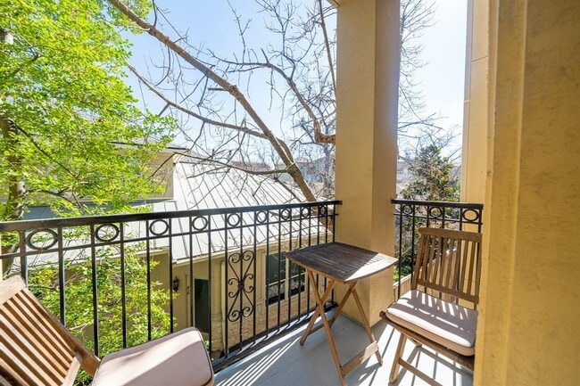 Foto del edificio - 4117 Barnes St