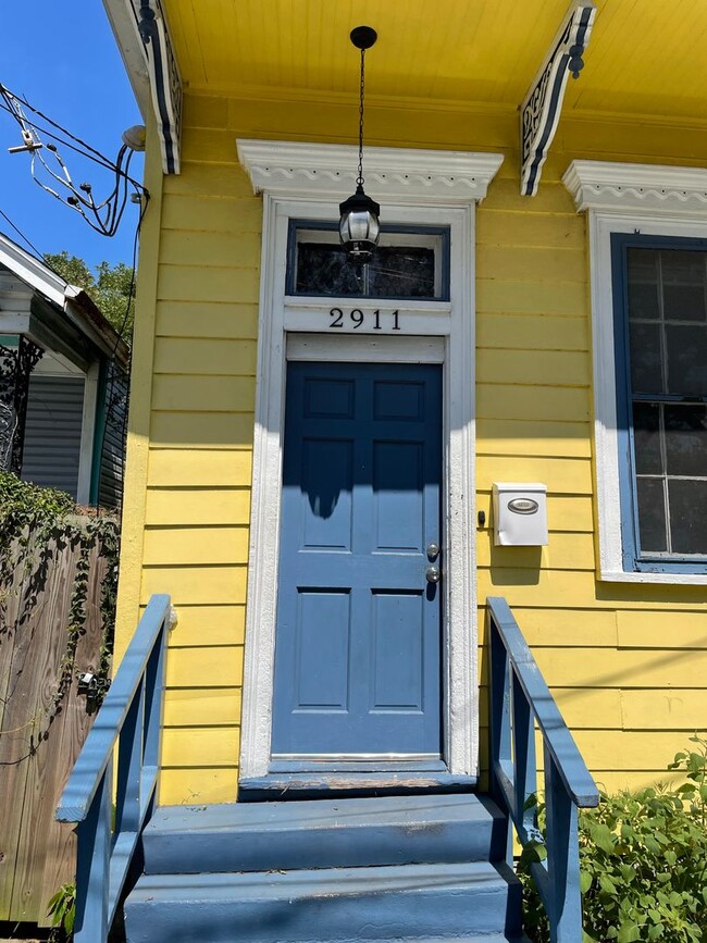 Building Photo - 2911-2911 Orleans Ave