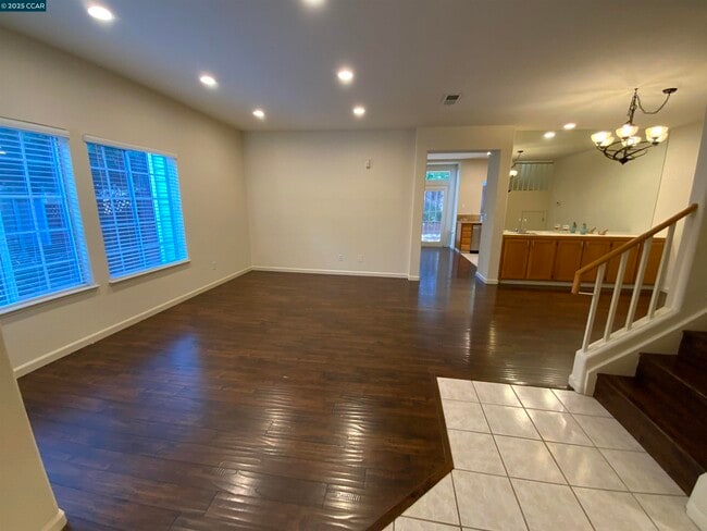 Foto del edificio - 149 Heritage Park Dr