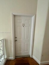 Building Photo - 1027 Euclid Ave