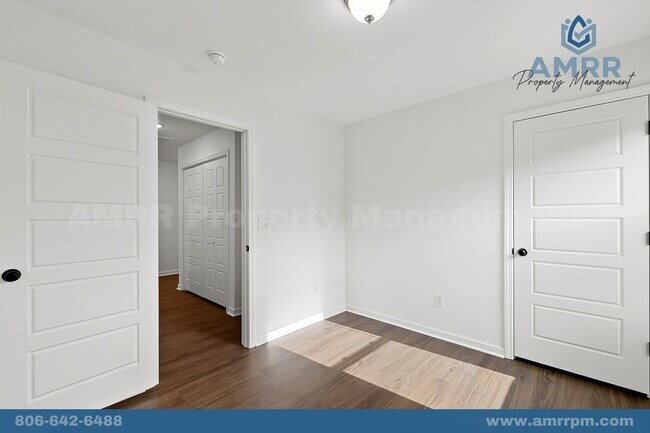 Foto del edificio - 117 SW Vanessa St