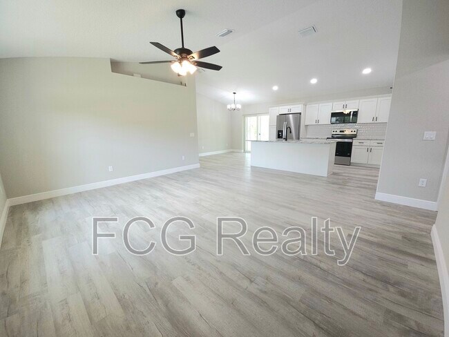 Foto del edificio - 9412 N Pineview Way