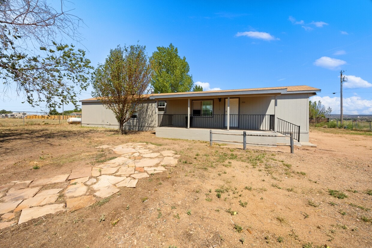 330 W Rio Trail Paulden, AZ 86334 Alquileres en Paulden, AZ