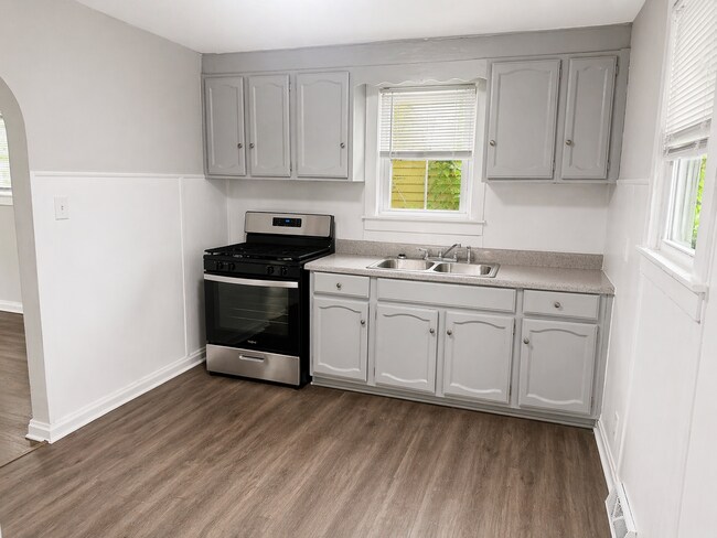 Foto del edificio - Updated Adorable 2 Bedroom Home