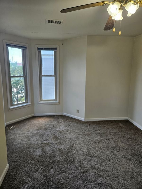 Building Photo - 105 E 30th St