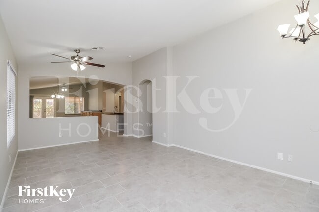 Foto del edificio - 1027 E Monteleone St