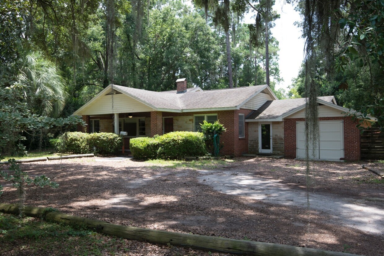 Primary Photo - 1123 NW 14th Ave
