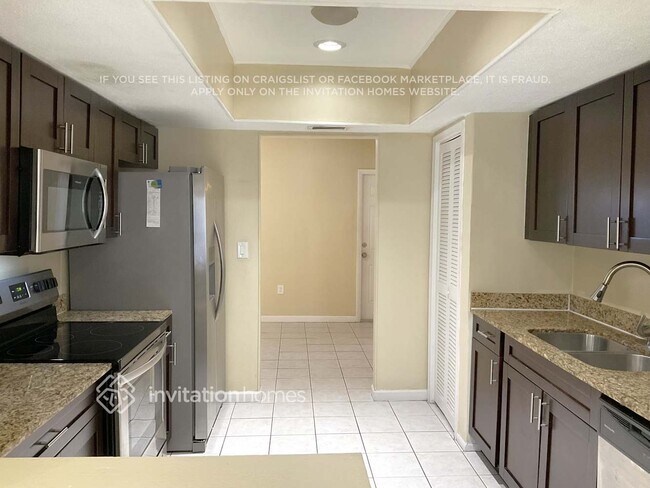 Foto del edificio - 2630 NW 83rd Ave