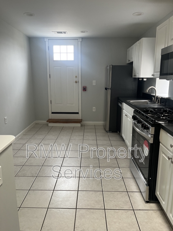 Foto principal - 1410 W Ritner St