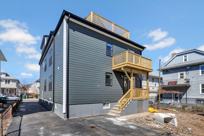 Foto del edificio - 43 Wright Ave