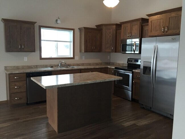 Foto del edificio - 3 Bed 3 Bath Single Family Home