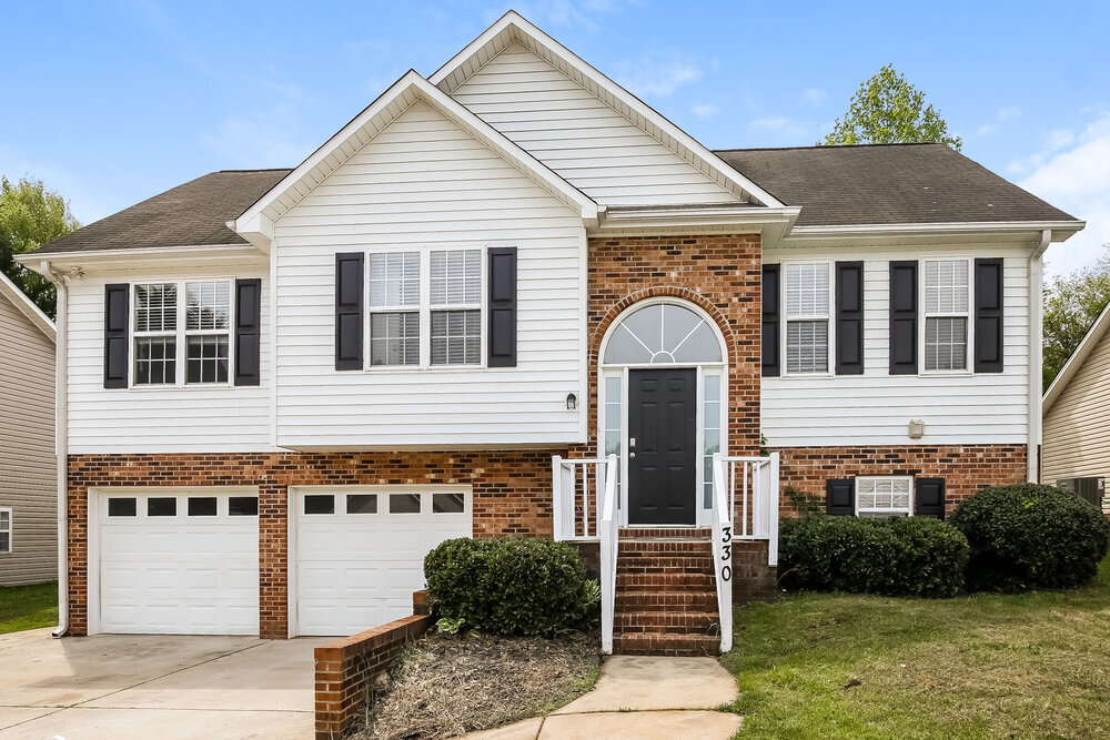 Primary Photo - 330 Braeburn Dr