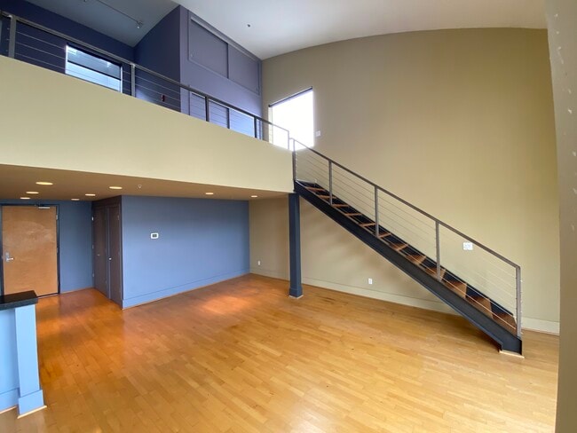 Building Photo - 965 Folsom St