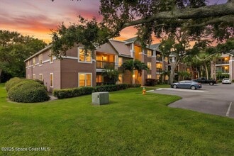 Building Photo - 7667 N Wickham Rd