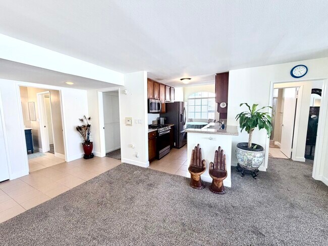 Foto del edificio - 1430 Colby Ave