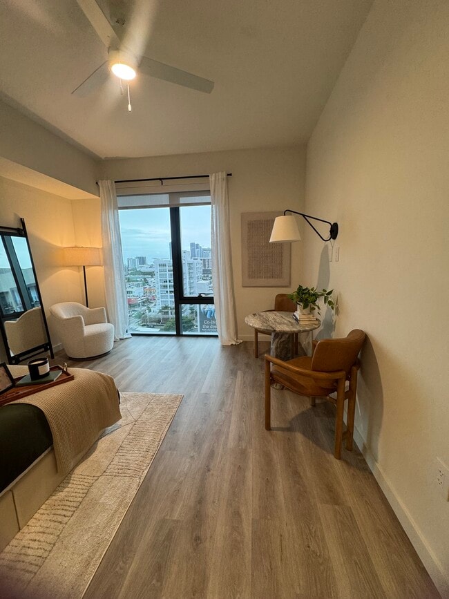 Foto del edificio - 94 NW 30th St