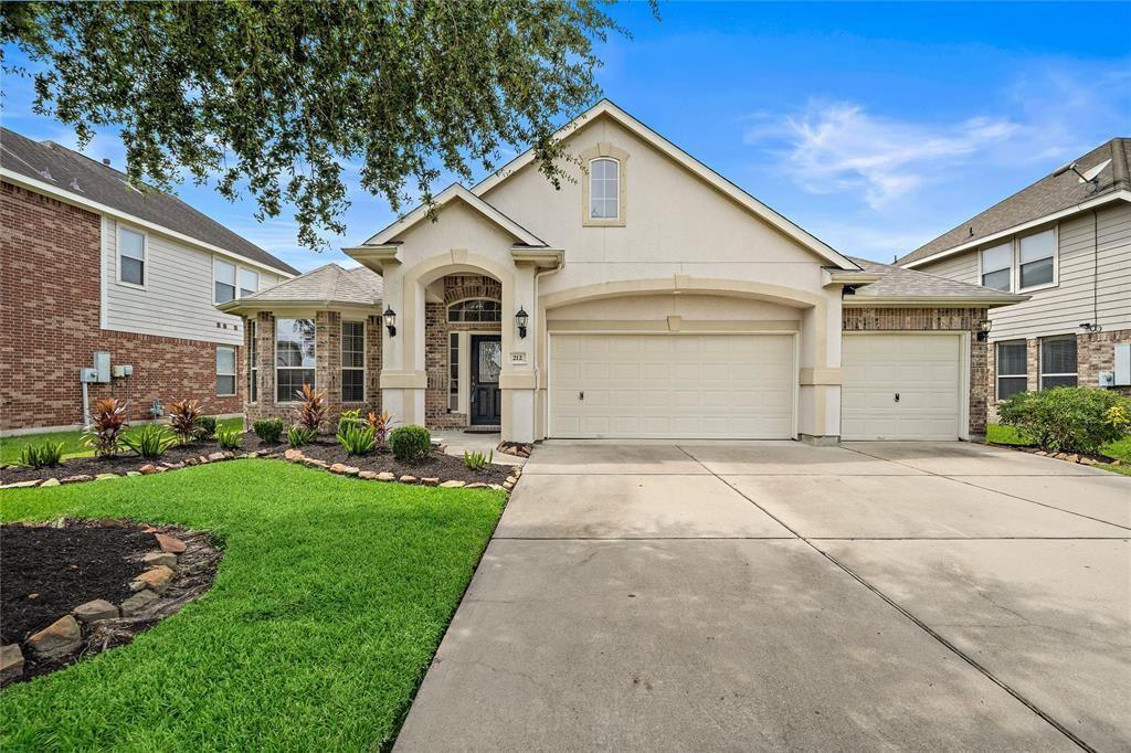212 Bailey Brook Ln, Dickinson, TX 77539 House Rental in Dickinson