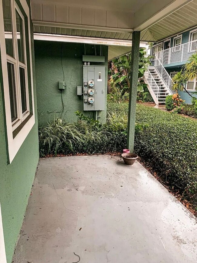 Foto del edificio - Hottest location, unit available near best beaches and downtown