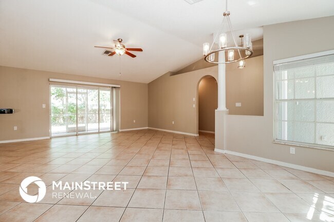 Foto del edificio - 3173 Parkhill Ave