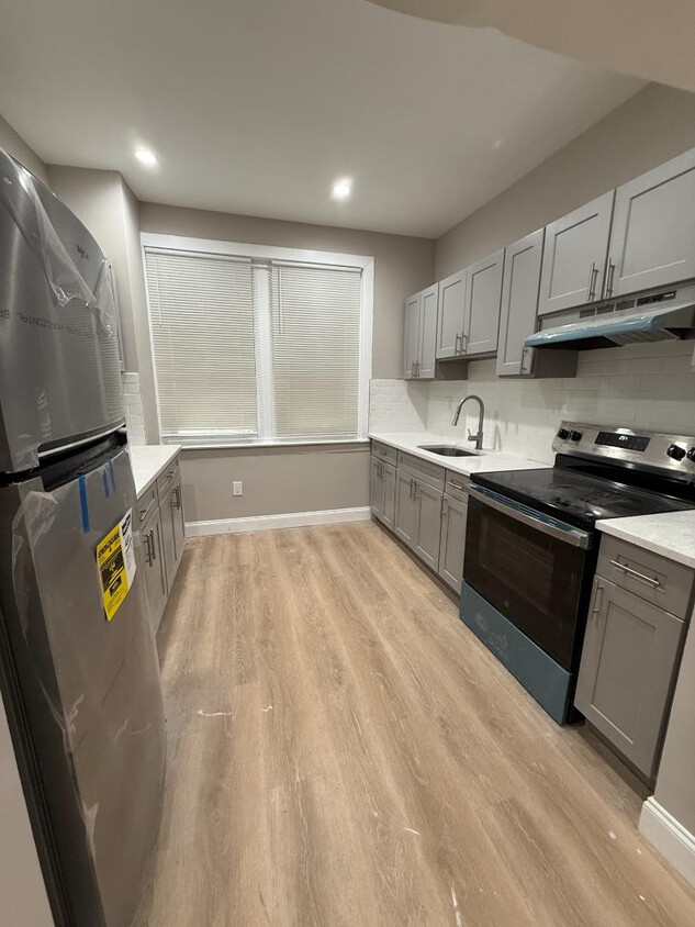 Photo - 2018 S 68th St