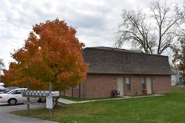 Building Photo - 2449 Ben Dougan Ln