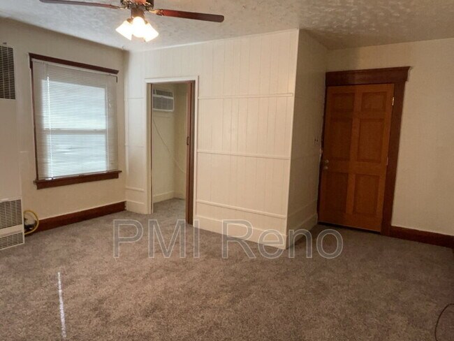 Foto del edificio - 49 W Taylor St
