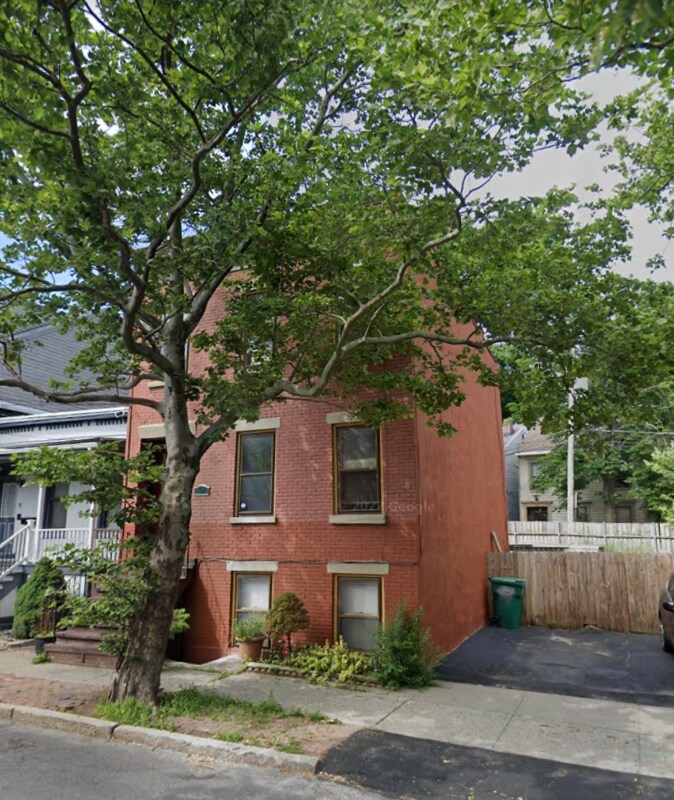 Building Photo - 43 Myrtle Ave