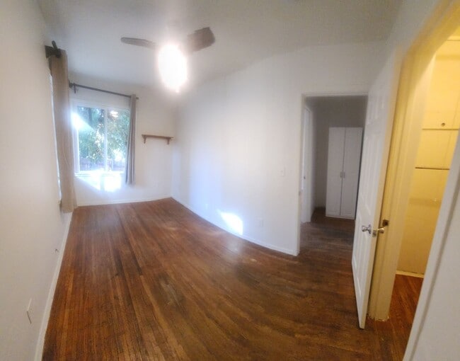 Building Photo - Super close to Poly- Off of Grand Avenue entrance to Cal Poly VERY CLOSE!!!