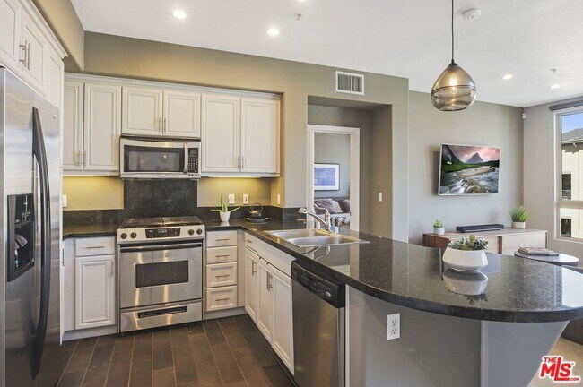 Foto del edificio - 13044 Pacific Promenade