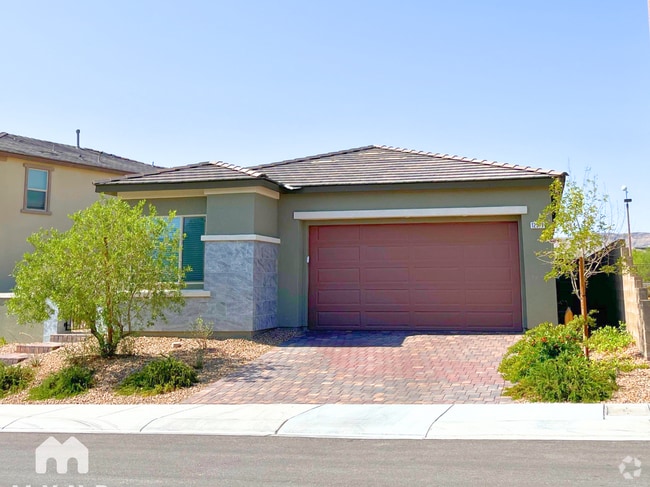 Building Photo - 12577 Huckleberry Oak Ave