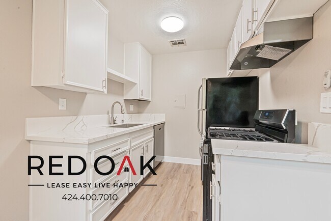 Foto del edificio - 15050 Moorpark St