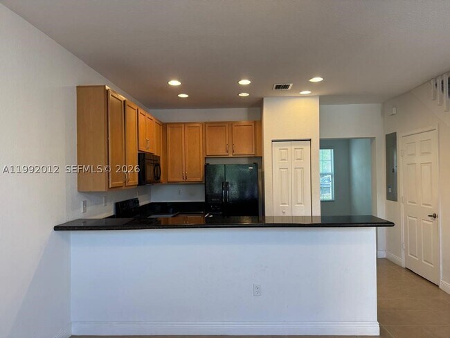 Foto del edificio - 14733 SW 11th St